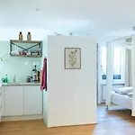 Rotes Haus Bregenz Garten Wohnung